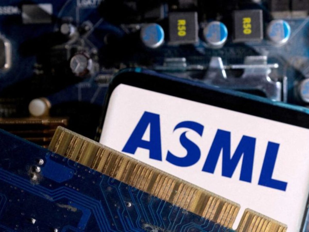 ΗΠΑ: Πιέσεις στην ASML για πιθανή παραβίαση των περιορισμών εξαγωγών προς την Κίνα