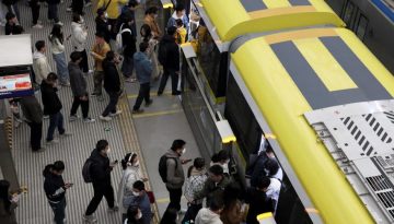 Κίνα: Μείωση των εισαγωγών πετρελαίου και μετά τον πόλεμο στο Ιράν βλέπουν αναλυτές λόγω στροφής στην ηλεκτροκίνηση
