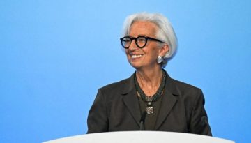 &Epsilon;&Kappa;&Tau;: &Omicron;&iota; &epsilon;&pi;ό&mu;&epsilon;&nu;&epsilon;&sigmaf; &kappa;&iota;&nu;ή&sigma;&epsilon;&iota;&sigmaf; &mu;&epsilon;&tau;ά &tau;&eta;&nu; &pi;&rho;ώ&tau;&eta; &alpha;ύ&xi;&eta;&sigma;&eta; &epsilon;&pi;&iota;&tau;&omicron;&kappa;ί&omega;&nu; &alpha;&pi;ό &tau;&omicron; 2023