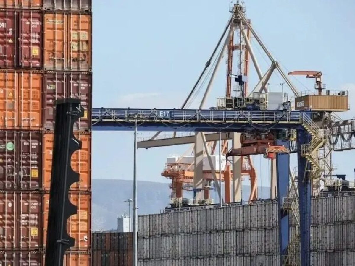 Οι εξαγωγές διπλασιάστηκαν το πρώτο τρίμηνο του 2026 και έφτασαν στα 17,8 δισ. ευρώ