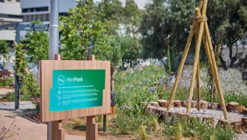 &Delta;&Epsilon;&Eta;: &Delta;&eta;&mu;&iota;&omicron;ύ&rho;&gamma;&eta;&sigma;&epsilon; 23 &pi;ά&rho;&kappa;&alpha; &tau;&sigma;έ&pi;&eta;&sigmaf; &sigma;&epsilon; &Alpha;&theta;ή&nu;&alpha; &kappa;&alpha;&iota; &Theta;&epsilon;&sigma;&sigma;&alpha;&lambda;&omicron;&nu;ί&kappa;&eta;