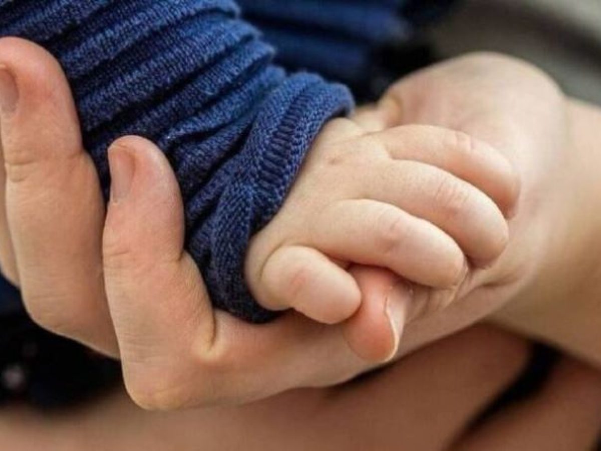 Έκτακτη ενίσχυση 150 ευρώ ανά παιδί έως τις 30 Ιουνίου – Ποιοι τη δικαιούνται και πώς θα καταβληθεί