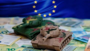 &Mu;&epsilon;&gamma;ά&lambda;&omicron; &sigma;&omicron;&kappa; &sigma;&tau;&eta;&nu; &Epsilon;&upsilon;&rho;ώ&pi;&eta;: &Alpha;&delta;&epsilon;&iota;ά&zeta;&omicron;&upsilon;&nu; &tau;&alpha; &kappa;&rho;&alpha;&tau;&iota;&kappa;ά &tau;&alpha;&mu;&epsilon;ί&alpha; &kappa;&alpha;&iota; &gamma;&kappa;&rho;&epsilon;&mu;ί&zeta;&omicron;&nu;&tau;&alpha;&iota; &omicron;&iota; &mu;&epsilon;&tau;&omicron;&chi;έ&sigmaf; &tau;&omega;&nu; &alpha;&mu;&upsilon;&nu;&tau;&iota;&kappa;ώ&nu; &beta;&iota;&omicron;&mu;&eta;&chi;&alpha;&nu;&iota;ώ&nu;