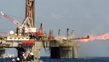 Το πετρέλαιο διολισθαίνει λόγω ελπίδων για λήξη του πολέμου