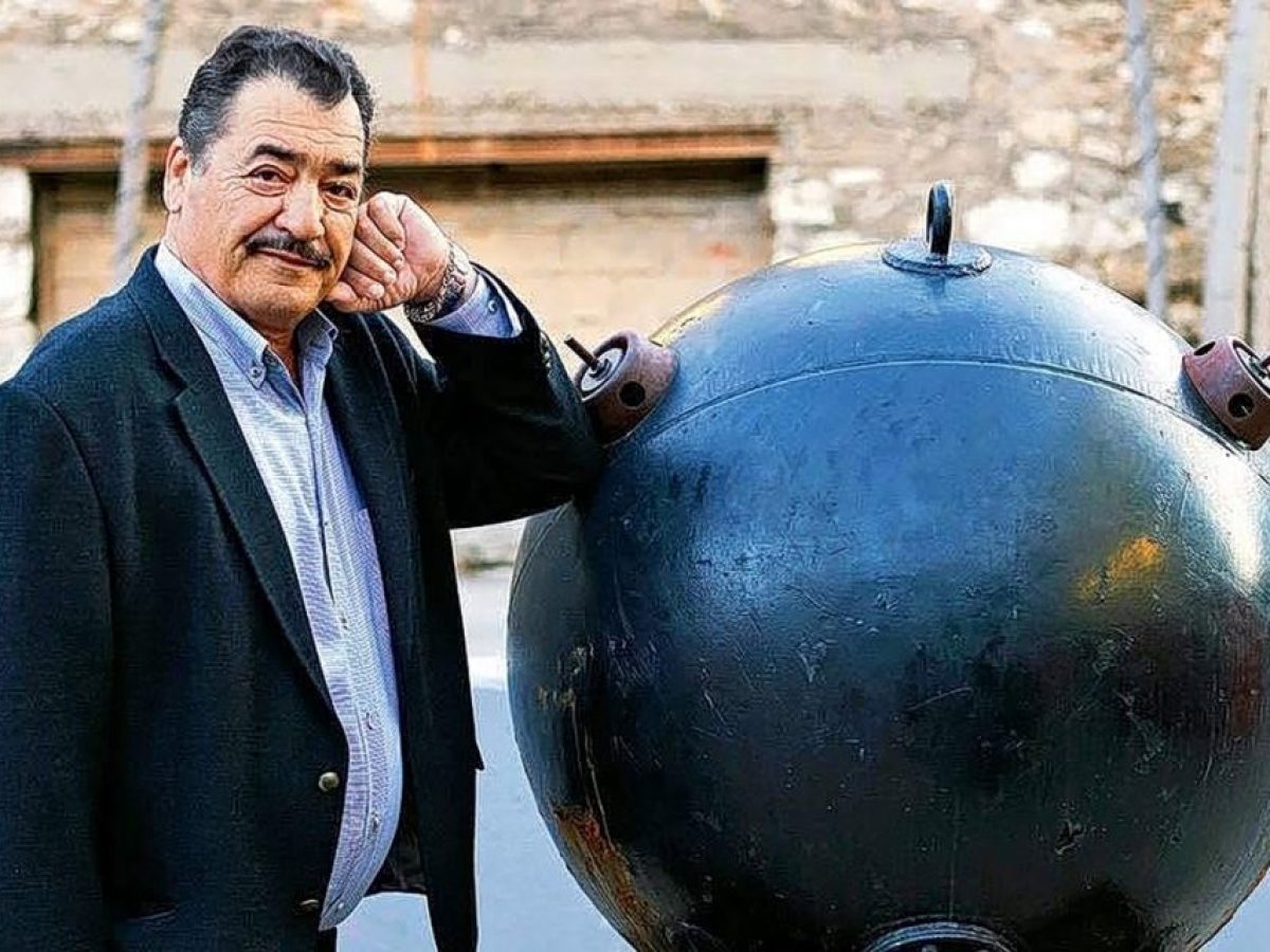 Γιάννης Σκοπελίτης: Ο καπετάνιος που έκανε τη θάλασσα γέφυρα ζωής