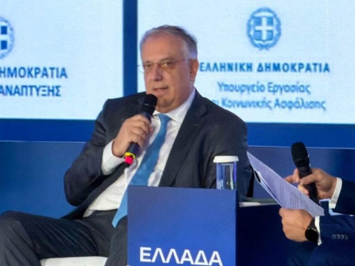 Θεοδωρικάκος: Στόχος οι επενδύσεις να ξεπεράσουν το 21% του ΑΕΠ – Τι είπε για τουρισμό και ναυτιλία