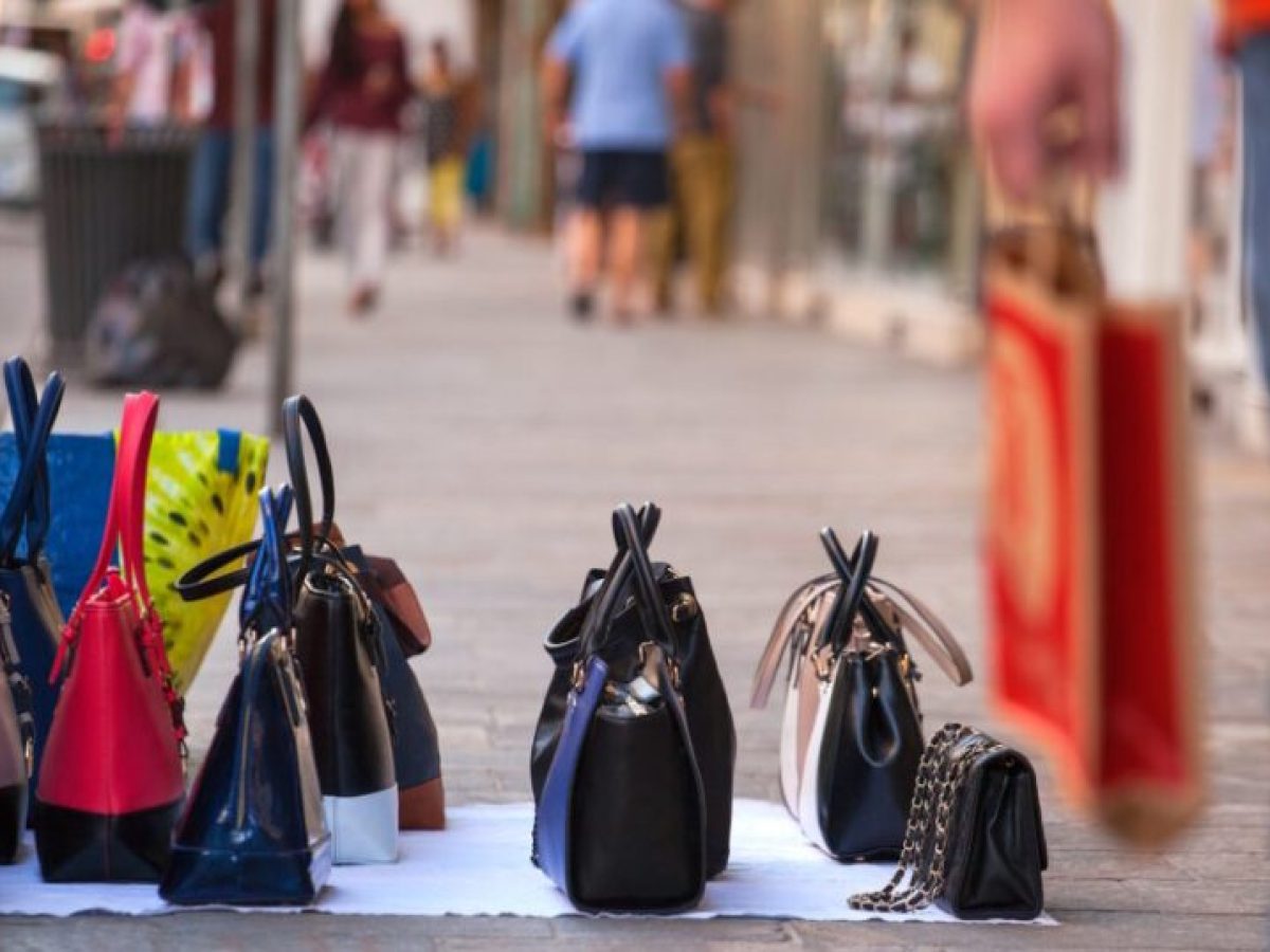 Κατάσχεση 20.035 προϊόντων «μαϊμού» σε Θεσσαλονίκη και Ρόδο – Πρόστιμα 173.500 ευρώ από την Αρχή Ελέγχου της Αγοράς