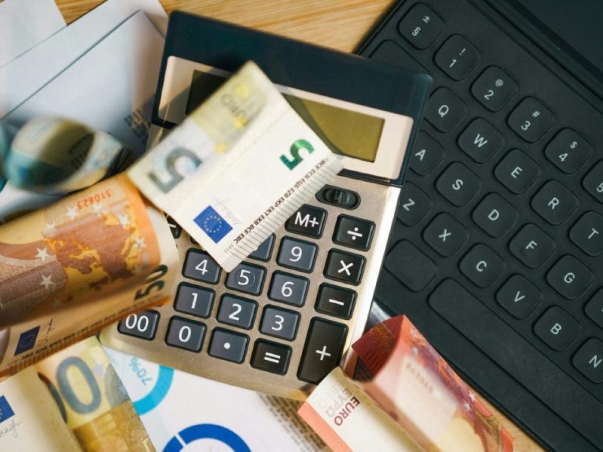 Αναδρομική μείωση δόσεων για πάνω από 100.000 δανειολήπτες του νόμου Κατσέλη – Τι ισχύει με τους τόκους και τα καταβληθέντα ποσά (Παραδείγματα)