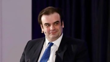 Πιερρακάκης: Δίνουμε το χέρι σε όσους «πνίγονται» από τα χρέη