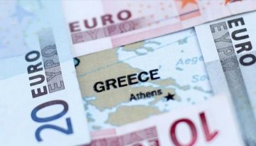 &Sigma;&tau;&iota;&sigmaf; &alpha;&gamma;&omicron;&rho;έ&sigmaf; &mu;&epsilon; &epsilon;&pi;&alpha;&nu;έ&kappa;&delta;&omicron;&sigma;&eta; 10&epsilon;&tau;&omicron;ύ&sigmaf; &omicron;&mu;&omicron;&lambda;ό&gamma;&omicron;&upsilon; &beta;&gamma;&alpha;ί&nu;&epsilon;&iota; &sigma;ή&mu;&epsilon;&rho;&alpha; &tau;&omicron; &Epsilon;&lambda;&lambda;&eta;&nu;&iota;&kappa;ό &Delta;&eta;&mu;ό&sigma;&iota;&omicron;