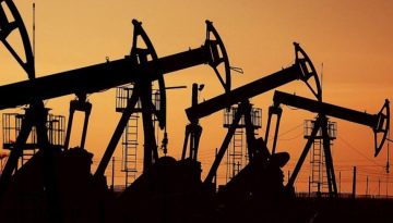 Πτώση στις τιμές του πετρελαίου και ράλι στις αγορές μετά την υπογραφή της συμφωνίας ΗΠΑ – Ιράν