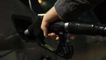 Σε πτώση το πετρέλαιο μετά τη συμφωνία ΗΠΑ και Ιράν – Κάτω από τα 80 δολάρια το βαρέλι