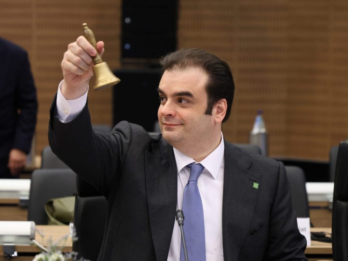 Πιερρακάκης: Η ρήτρα διαφυγής για την ενέργεια αντιστοιχεί σε έργα 1,5 δισ. ευρώ την τριετία ’26-’28 – Τα μέτρα για το ιδιωτικό χρέος θα νομοθετηθούν τον Ιούνιο
