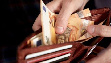 &Mu;&eta;&chi;&alpha;&nu;&iota;&kappa;&omicron;ί &zeta;&eta;&tau;&omicron;ύ&nu; &alpha;&pi;ό &tau;&omicron; &Upsilon;&pi;. &Omicron;&iota;&kappa;&omicron;&nu;&omicron;&mu;&iota;&kappa;ώ&nu; &delta;&iota;&pi;&lambda;ή &epsilon;&pi;&iota;&sigma;&tau;&rho;&omicron;&phi;ή &epsilon;&nu;&omicron;&iota;&kappa;ί&omicron;&upsilon;