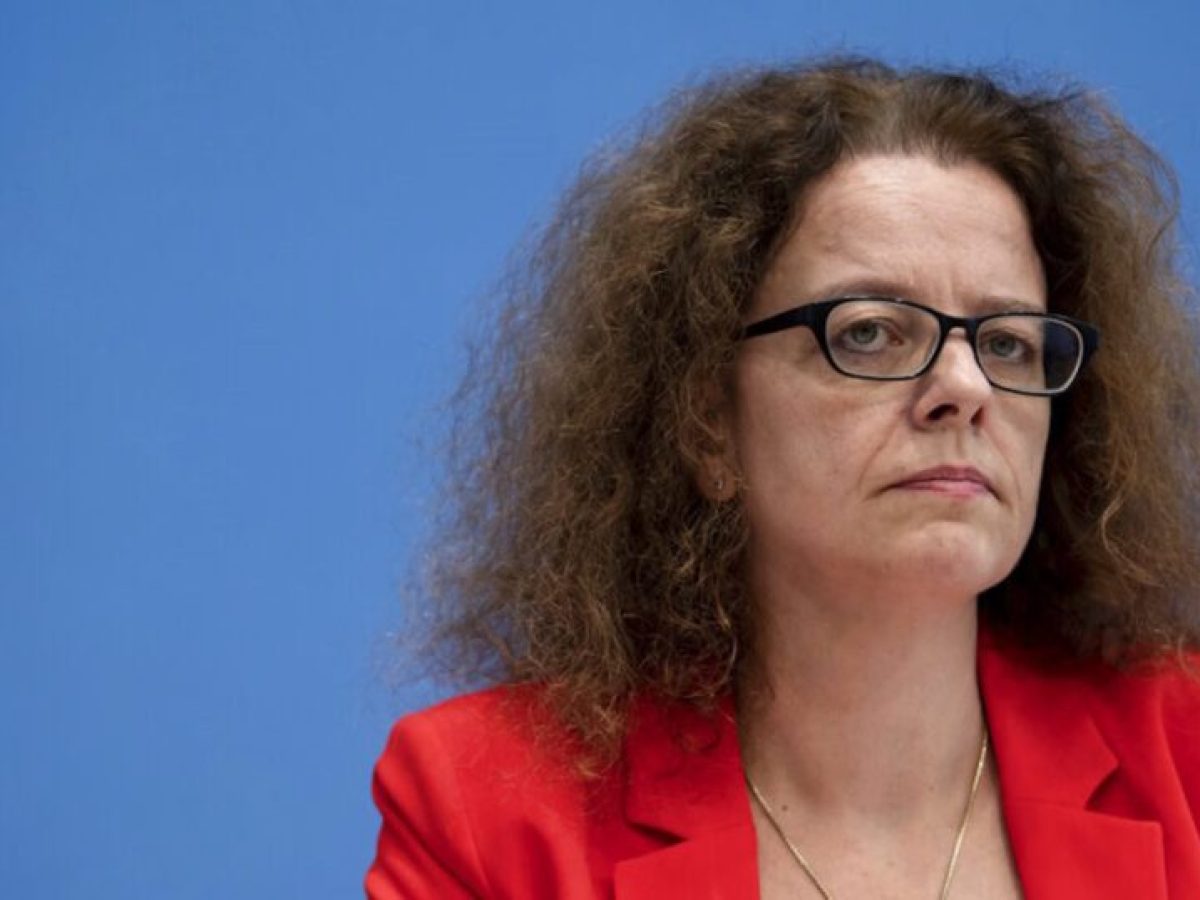 Η Σνάμπελ, «γεράκι» της ΕΚΤ, βλέπει ανοδικούς κινδύνους για τον πληθωρισμό παρά την συμφωνία ΗΠΑ-Ιράν