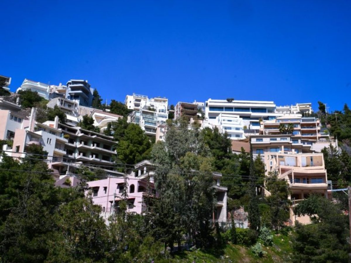 «Ανακαίνιση Κατοικίας»: Πάνω από 6.700 εγκρίσεις στο πρόγραμμα – Η διορία για τις αιτήσεις και τα κριτήρια