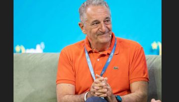 &Sigma;ύ&nu;&delta;&epsilon;&sigma;&eta; &mu;&epsilon; &tau;&omicron; &tau;&alpha;&lambda;έ&nu;&tau;&omicron;: &Eta; &sigma;&chi;έ&sigma;&eta; &tau;&eta;&sigmaf; Gen Z &mu;&epsilon; &tau;&eta;&nu; &epsilon;&rho;&gamma;&alpha;&sigma;ί&alpha; &alpha;&nu;&alpha;&zeta;&eta;&tau;ά &nu;έ&omicron; &nu;ό&eta;&mu;&alpha;