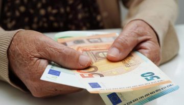 &Sigma;&upsilon;&nu;&tau;ά&xi;&epsilon;&iota;&sigmaf; &Iota;&omicron;&upsilon;&lambda;ί&omicron;&upsilon; 2026: &Pi;ό&tau;&epsilon; &alpha;&nu;&alpha;&mu;έ&nu;&epsilon;&tau;&alpha;&iota; &nu;&alpha; &pi;&lambda;&eta;&rho;&omega;&theta;&omicron;ύ&nu; &omicron;&iota; &delta;&iota;&kappa;&alpha;&iota;&omicron;ύ&chi;&omicron;&iota;