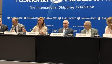 &Mu;. &Tau;&rho;&alpha;&upsilon;&lambda;&omicron;ύ: &Pi;ώ&sigmaf; &theta;&alpha; &phi;έ&rho;&omicron;&upsilon;&mu;&epsilon; &tau;&omicron;&upsilon;&sigmaf; &nu;έ&omicron;&upsilon;&sigmaf; &pi;ί&sigma;&omega; &sigma;&tau;&alpha; &epsilon;&lambda;&lambda;&eta;&nu;&iota;&kappa;ά &pi;&lambda;&omicron;ί&alpha;