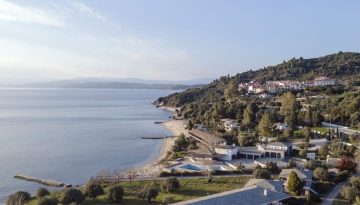 ΕΤΑΔ: Υπεγράφη η μίσθωση του «Ξενία Ουρανούπολης» με την Domes Resorts