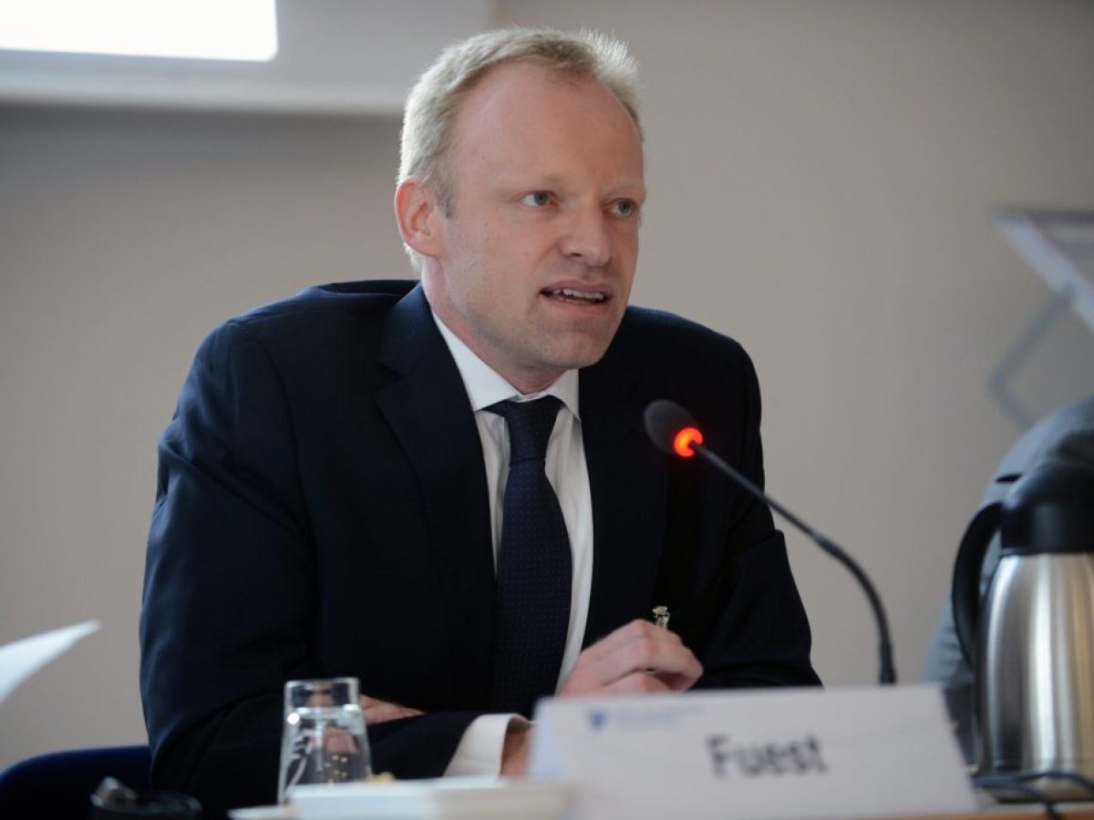 Γερμανία: Βελτίωση του επιχειρηματικού κλίματος για τρίτο μήνα – Συγκρατημένη αισιοδοξία λόγω Ιράν