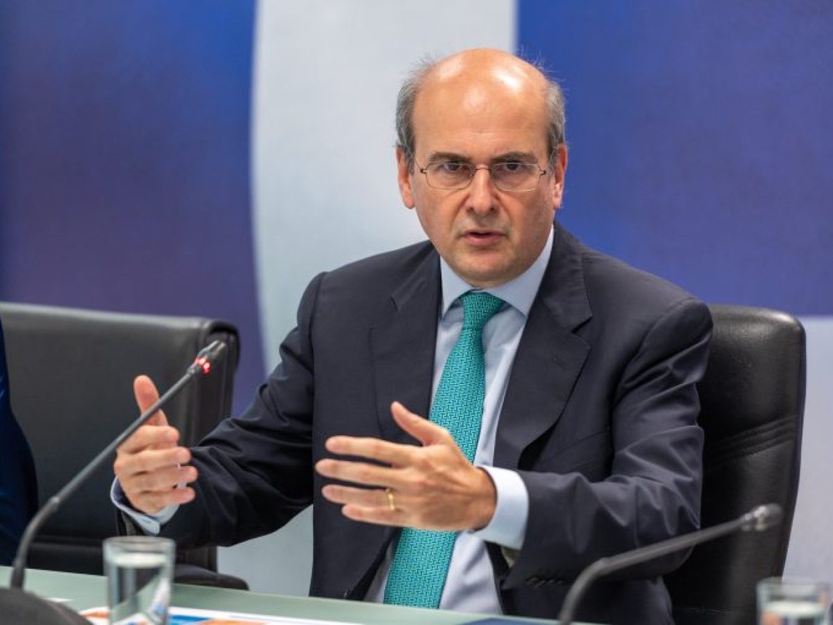 Χατζηδάκης: Δεσμεύθηκαν Helleniq Energy και Motor Oil να προσφέρουν 40 εκ. ευρώ για την μείωση των καυσίμων
