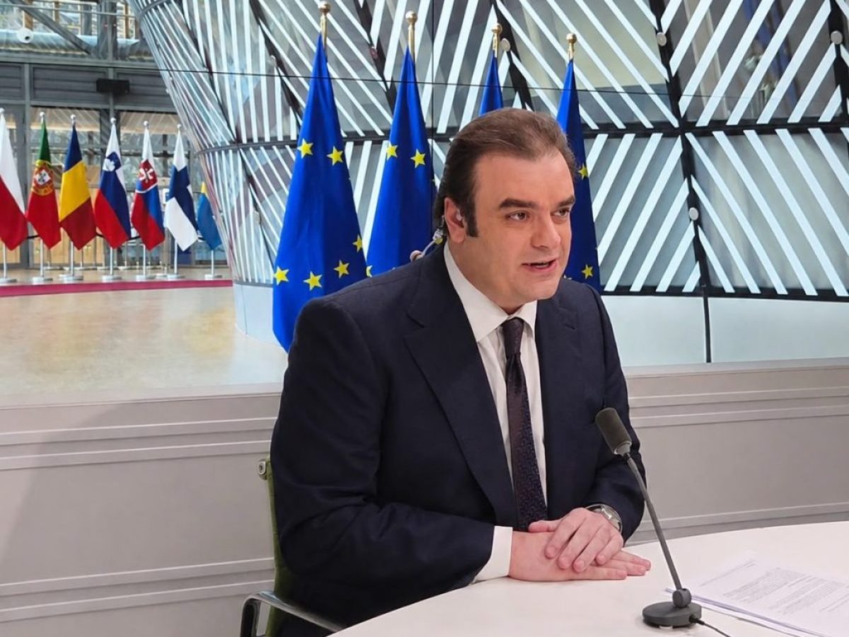 Πιερρακάκης στο Eurogroup: Δεν επιλέγουμε εμείς τις κρίσεις, αλλά τις πολιτικές για να τις αντιμετωπίσουμε