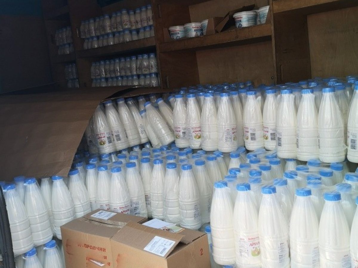 ΑΑΔΕ: Κατάσχεση από την ΔΕΟΣ άνω των 2 τόνων ακατάλληλων γαλακτοκομικών προϊόντων – Τα μετέφερε φορτηγό χωρίς ψυγείο