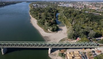 Η Ανατολική Ευρώπη προετοιμάζεται για περιορισμούς στην ηλεκτροδότηση, καθώς ο Δούναβης υποχωρεί σε ιστορικά χαμηλά