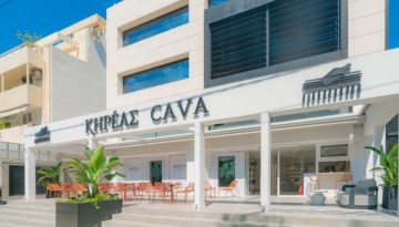 «Κάβα Κηρέας»: Το νέο concept store της Γλυφάδας με πάνω από 1.000 ετικέτες κρασιού