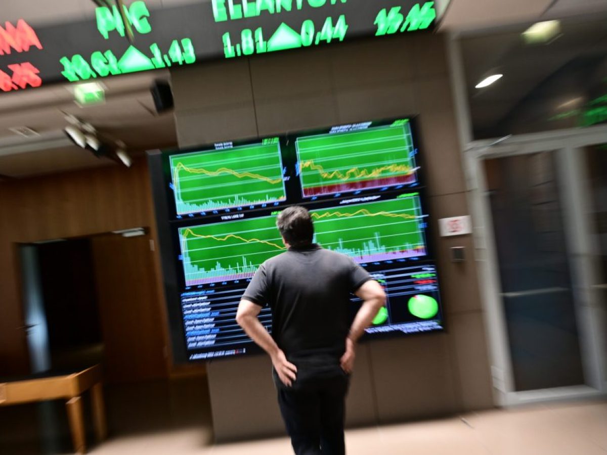 Χρηματιστήριο: Ισχυρή εκκίνηση το δεύτερο εξάμηνο, στις 2.481 μονάδες κοντά στα υψηλά ημέρας