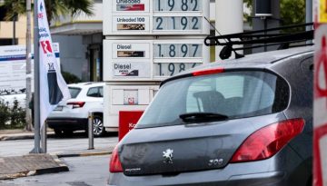Πετρέλαιο: Σε υψηλό έξι εβδομάδων οι διεθνείς τιμές – Μια ανάσα από τα 2 ευρώ η μέση τιμή αμόλυβδης και ντίζελ, στο τραπέζι μέτρα στήριξης