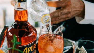Η Campari αντεπιτίθεται για να μη χάσει την πατέντα του Aperol