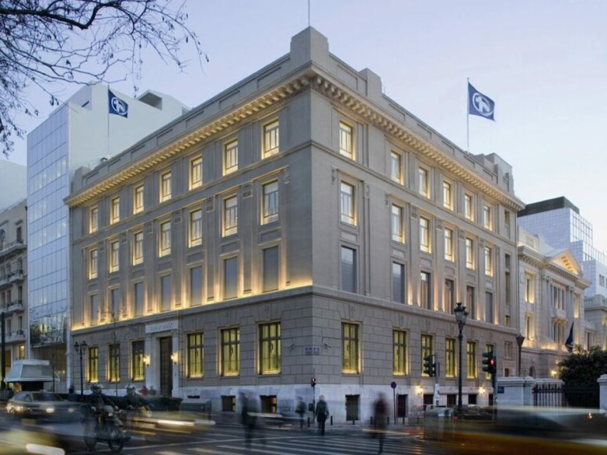 Alpha Trust Συμμετοχών: Πράσινο φως για το squeeze out από την Alpha Bank, στις 18/8 η έξοδος από το Χρηματιστήριο