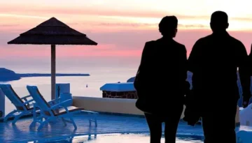 Σαρώνει τις τουριστικές περιοχές η Εφορία