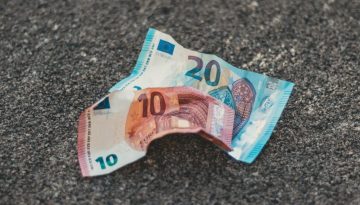Νέα χαρτονομίσματα ευρώ: Η Μαρία Κάλας στα 10 επικρατέστερα σχέδια