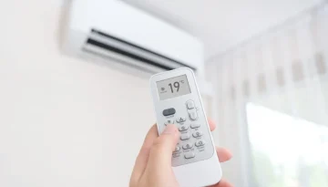 Κλιματιστικό στον καύσωνα: Η σωστή θερμοκρασία και πώς υπολογίζεται το κόστος