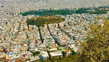 Στέγη για όλους: Σχέδιο 6,5 δισ. ευρώ φέρνει 20.000 νέες κατοικίες και 8.500 φοιτητικές εστίες