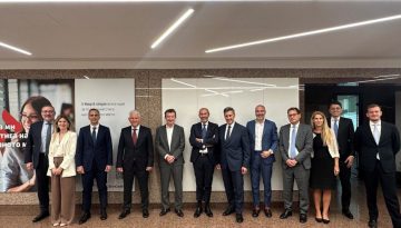 UniCredit και Alpha Bank ενισχύουν τη συνεργασία τους σε περιφερειακές αγορές