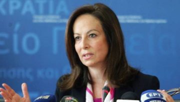 Άννα Διαμαντοπούλου: Η ακρίβεια δεν αντιμετωπίζεται με ωραία λόγια και φωτογραφίες