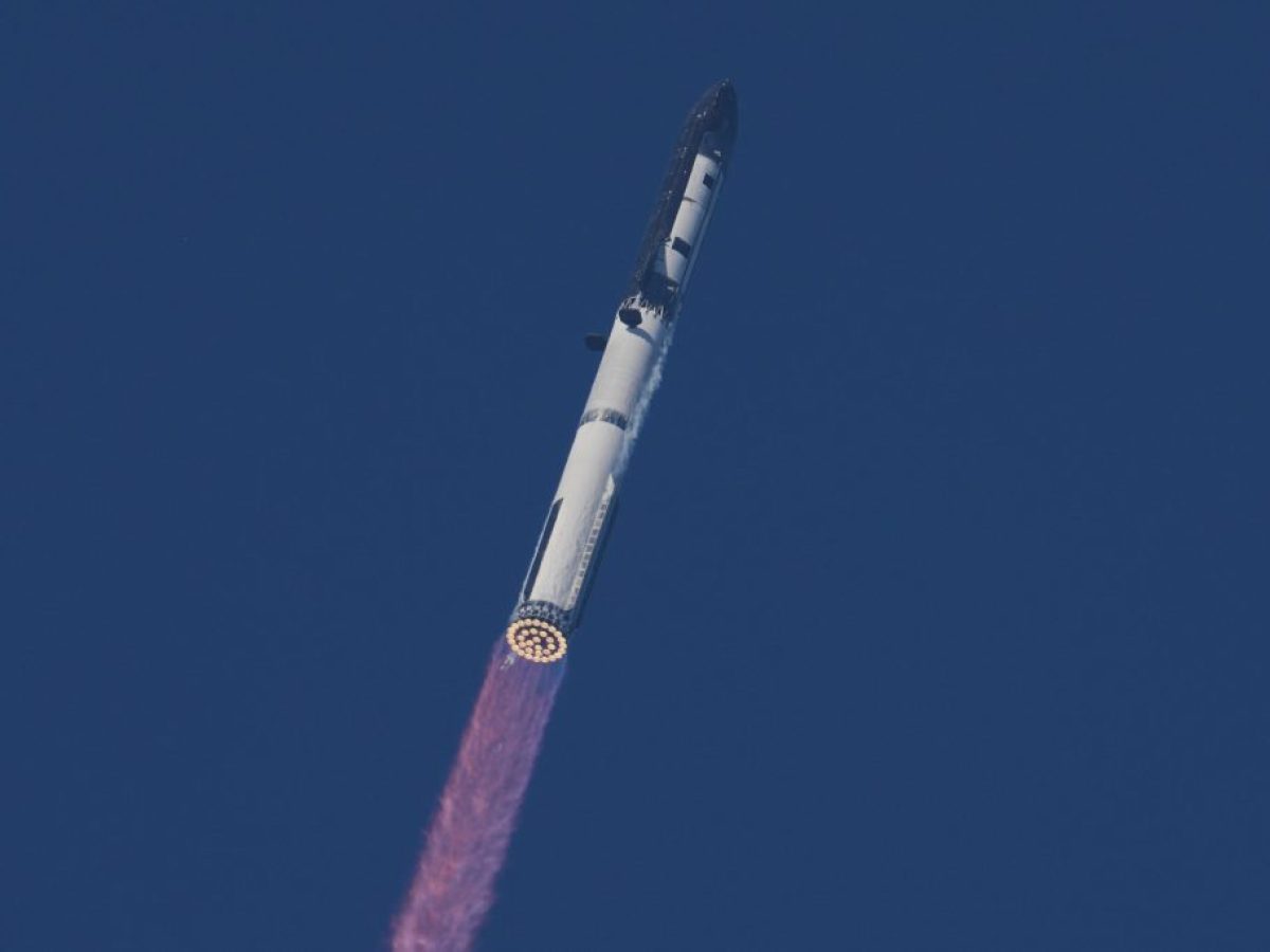 Οι μετοχές της SpaceX καταρρέουν – Πώς μπορεί να σωθεί