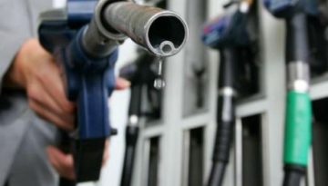 Μας έκαψαν… τα καύσιμα: Ο λογαριασμός του πολέμου στο Ιράν
