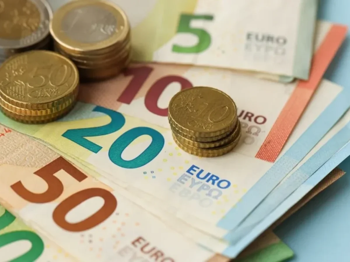 ΔΥΠΑ: Νέο επίδομα 565 ευρώ τον μήνα – Ποιοι είναι οι δικαιούχοι