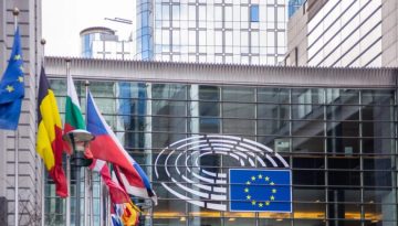 Ο ESM προειδοποιεί για νέους κινδύνους και πληθωριστικές πιέσεις στην Ευρωζώνη