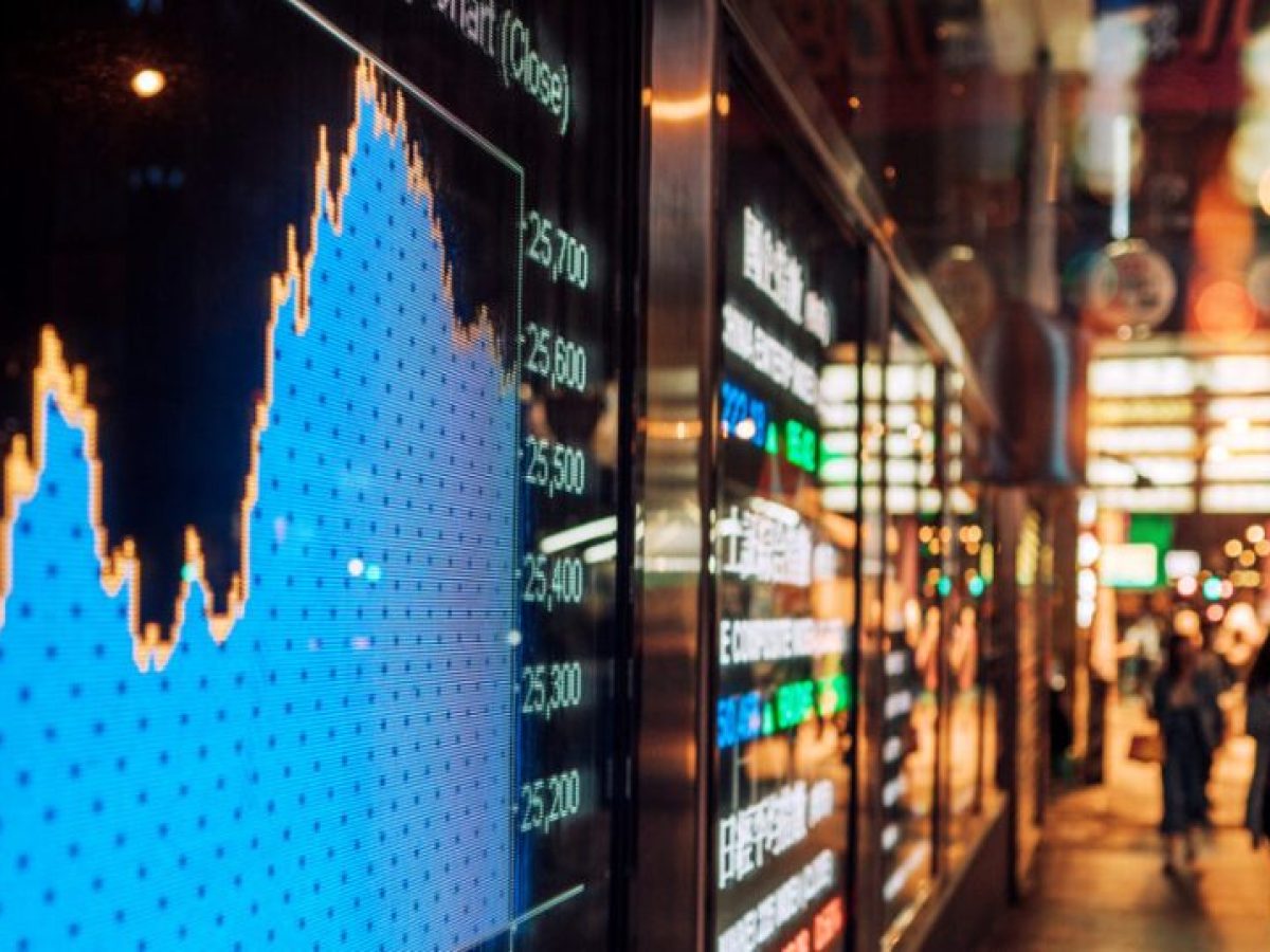 Μέση Ανατολή και Fed κρατούν σε τεντωμένο σχοινί τις αγορές – Αντέχει το ΧΑ, εκτοξεύεται έως 8% το πετρέλαιο