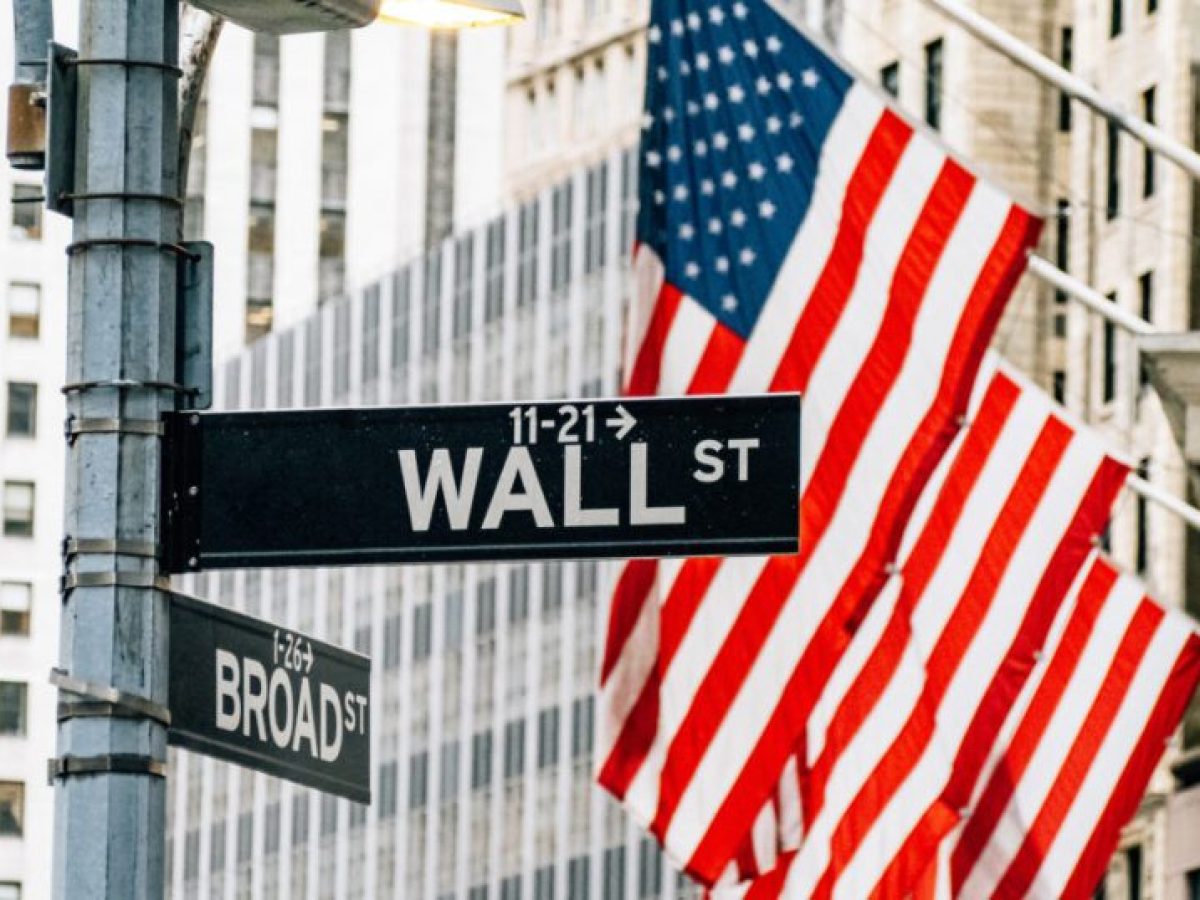 Wall Street: Μεικτά πρόσημα, με το βλέμμα στην ανακοίνωση εταιρικών αποτελεσμάτων
