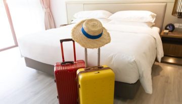 Η Booking στο «μάτι του κυκλώνα»: Έλεγχος από την Επιτροπή Ανταγωνισμού και αγωγές στην Ευρώπη