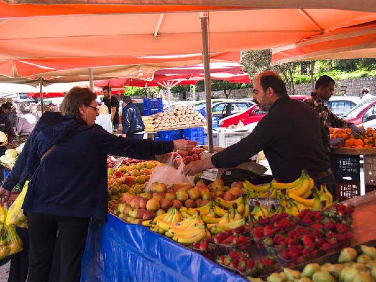 Λαϊκές αγορές: Όλες οι αλλαγές για παραγωγούς  και επαγγελματίες – Στο ΦΕΚ η απόφαση (έγγραφο)