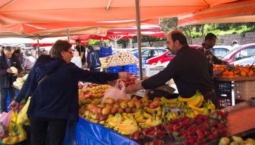 Λαϊκές αγορές: Όλες οι αλλαγές για παραγωγούς  και επαγγελματίες – Στο ΦΕΚ η απόφαση (έγγραφο)