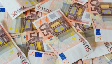 Εξωδικαστικός και για χρέη από 5.000 ευρώ: Πώς ωφελούνται 1 εκατ. οφειλέτες